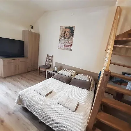 Appartement Za Kinem