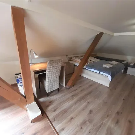 Διαμέρισμα Za Kinem *