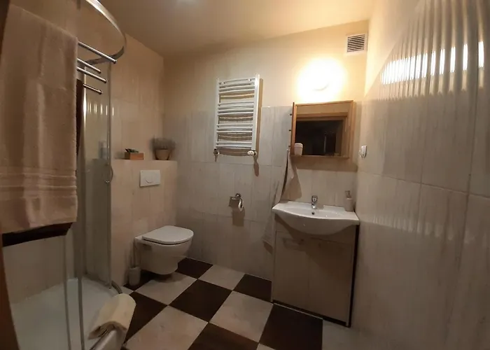 Za Kinem Apartment *